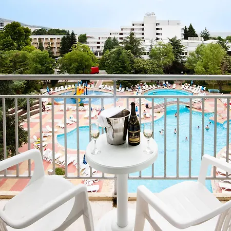 Laguna Garden 4* Албена