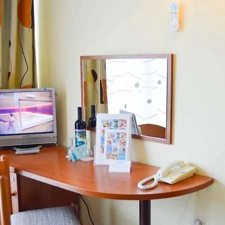 Hotell Laguna Garden 4*