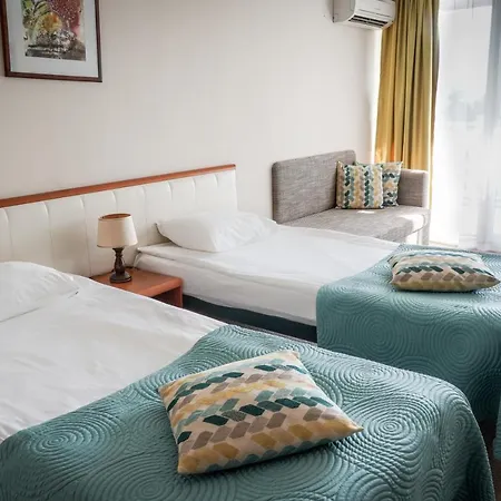 Laguna Garden Hotel 4*