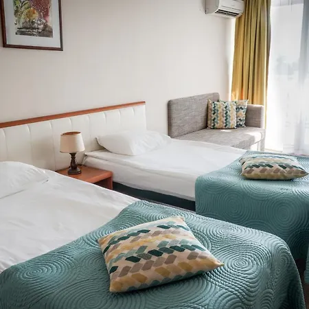 Laguna Garden Hotel 4*